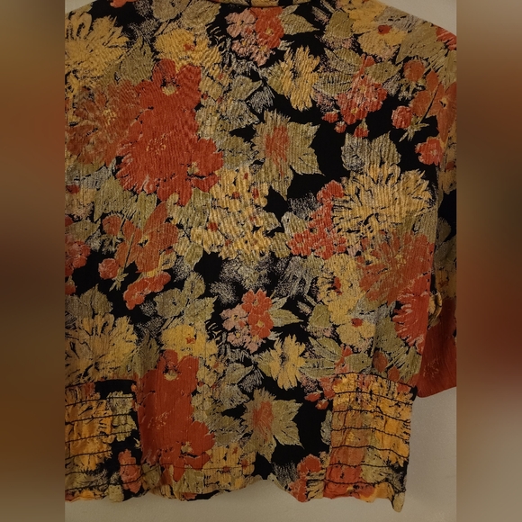 Vintage 1980s Cropped Floral Blouse - Picture 9 of 13